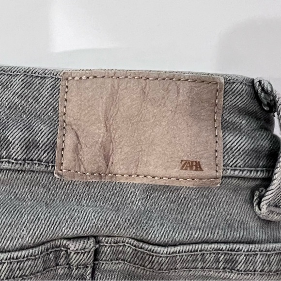 Zara Straight leg Cropped Jeans in grey/ women’s size 4 - Picture 6 of 9